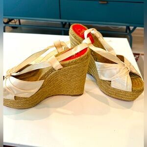 Louboutin platform espadrilles. Size 40. With duster bag included.